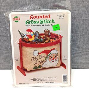 VTG Christmas NeedleMagic Counted Cross Stitch Kit 1227 St Nick Oval Hoop Stand